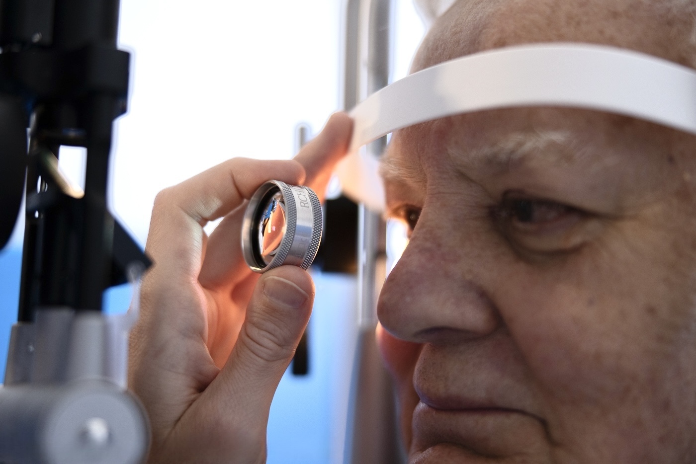 How to Maintain Healthy Retinas as You Age